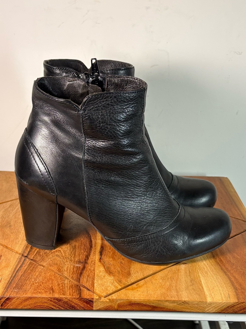 Miz Mooz Women's Black Leather Ankle Boots - made in Spain